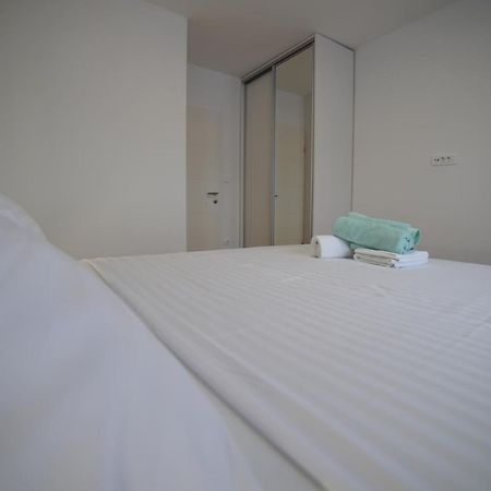 Simon'S Apartment ザダル エクステリア 写真