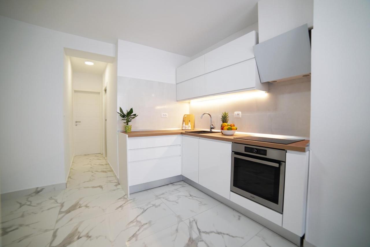 Simon'S Apartment ザダル エクステリア 写真