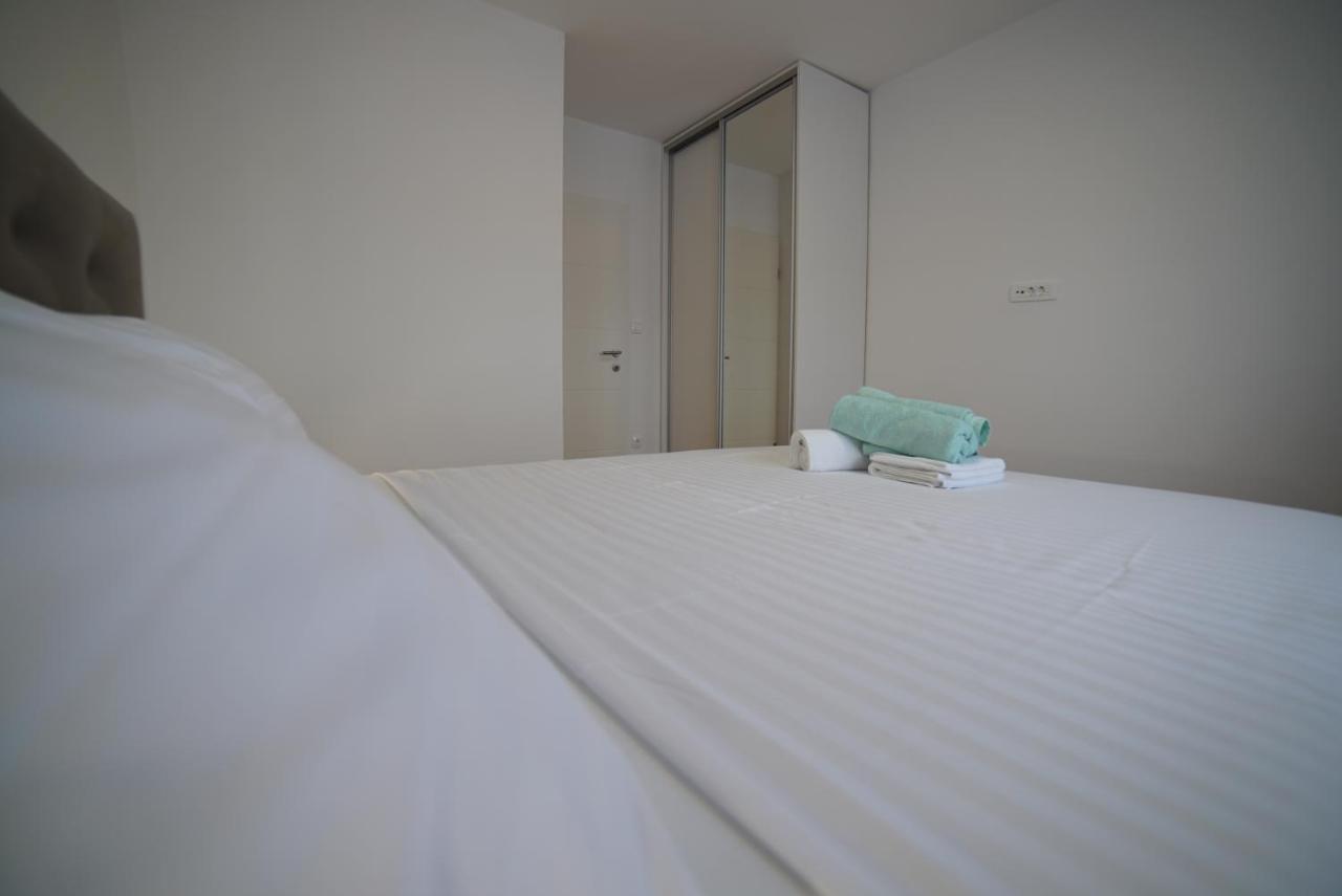 Simon'S Apartment ザダル エクステリア 写真