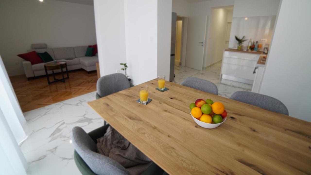 Simon'S Apartment ザダル エクステリア 写真